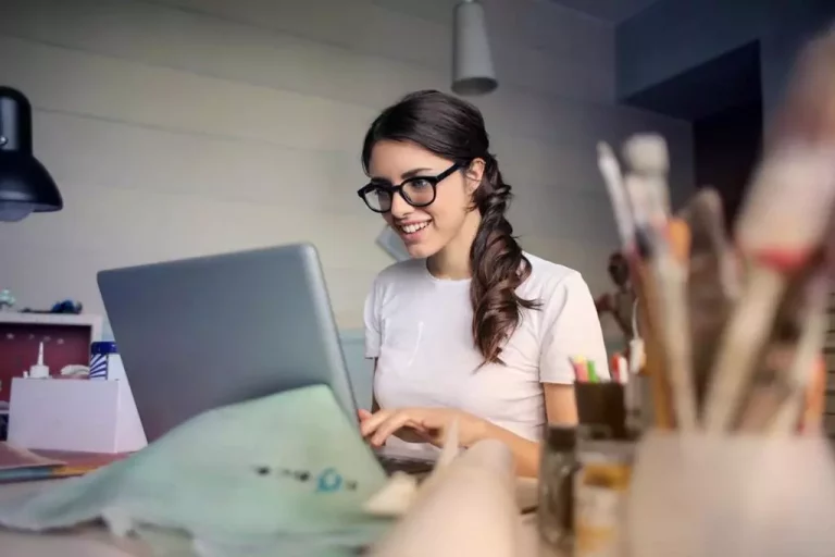 Karta Papuga: Jak Kupić Przez Internet?